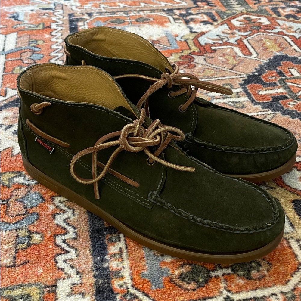 Sebago Men's Campsides 360 Mid Chukka Boot Moccasin Suede Green | Size 10